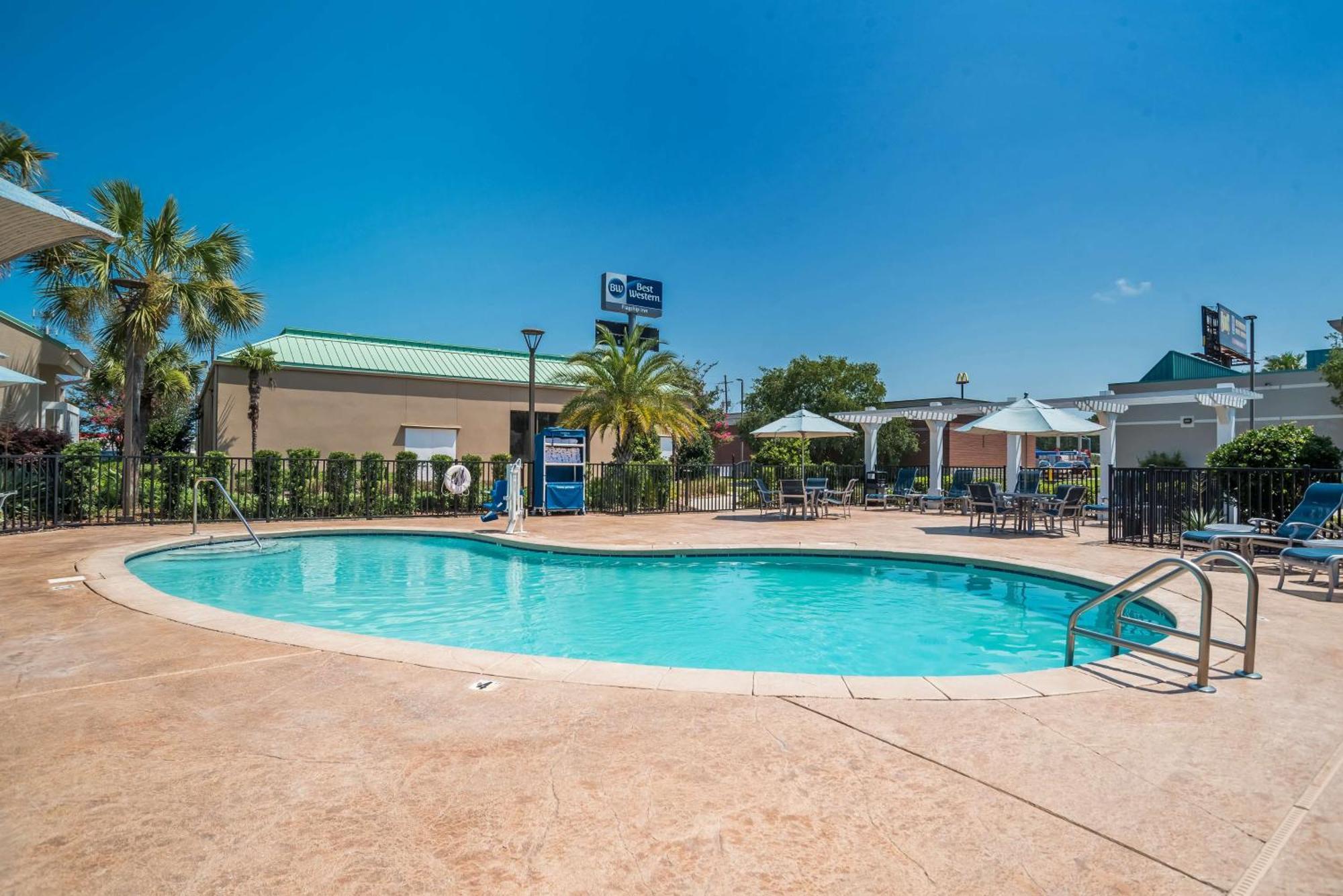 Best Western Flagship Inn Moss Point Exterior photo